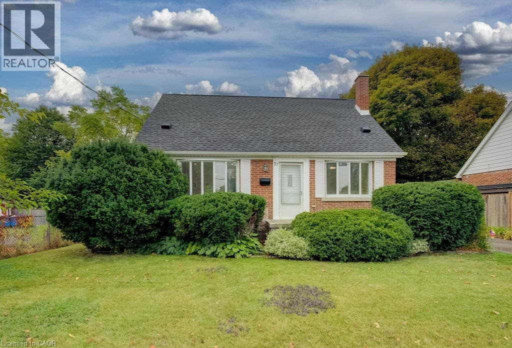 Detached for sale at 37 MARGARET Avenue N, Lincoln Heights, Waterloo, Ontario, photo 3
