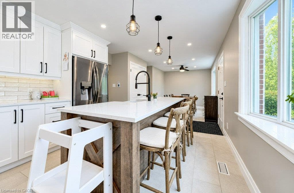 Detached for sale at 37 MARGARET Avenue N, Lincoln Heights, Waterloo, Ontario, photo 7