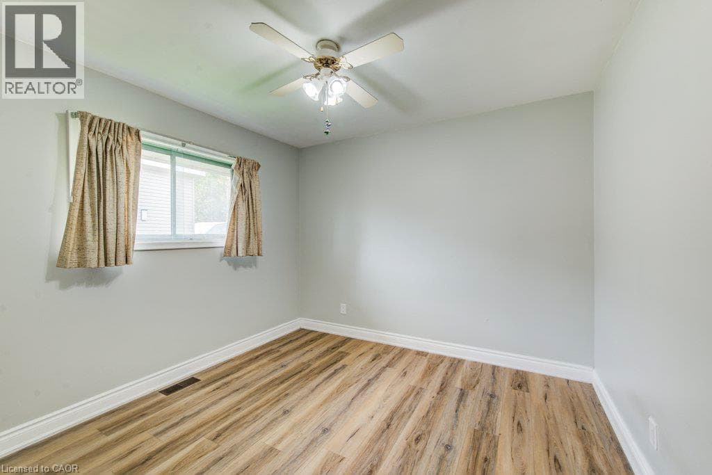 Multi-family for sale at 102 MASSEY Avenue, Vanier, Kitchener, Ontario, photo 10