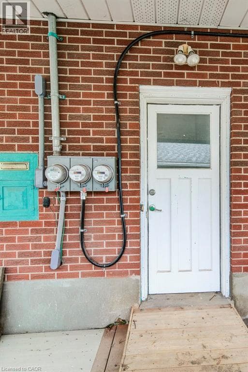 Multi-family for sale at 102 MASSEY Avenue, Vanier, Kitchener, Ontario, photo 14