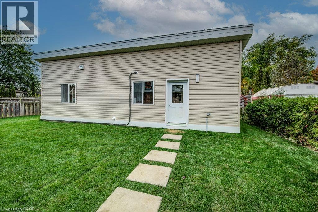 Multi-family for sale at 102 MASSEY Avenue, Vanier, Kitchener, Ontario, photo 24