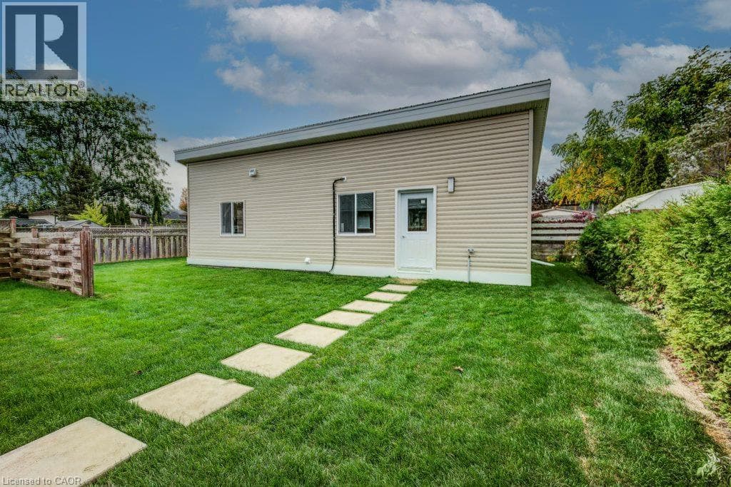Multi-family for sale at 102 MASSEY Avenue, Vanier, Kitchener, Ontario, photo 40