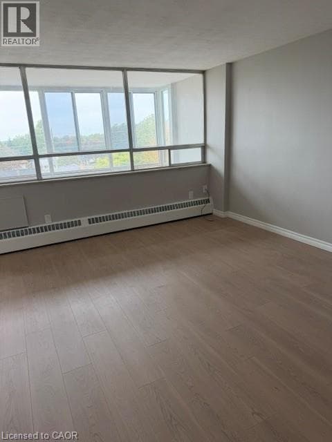 Apartment for sale at 24 MIDLAND Drive Unit# 507, Stanley Park, Kitchener, Ontario, photo 4
