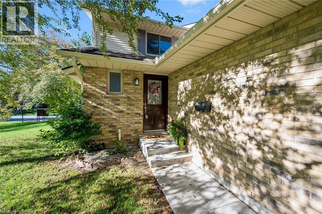 Townhouse for sale at 375 KINGSCOURT Drive Unit# 40, Foxhunt, Waterloo, Ontario, photo 5