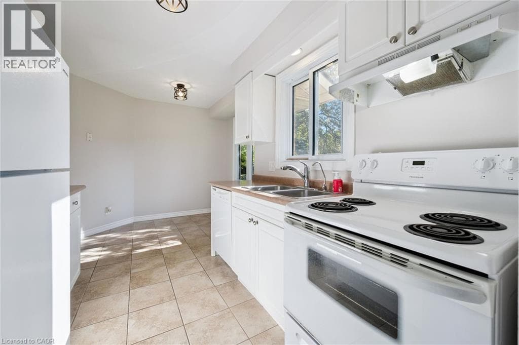 Townhouse for sale at 375 KINGSCOURT Drive Unit# 40, Foxhunt, Waterloo, Ontario, photo 27