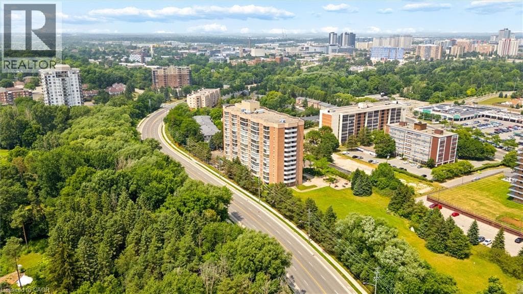 Apartment for sale at 265 WESTCOURT Place Unit# PH9, Northdale, Waterloo, Ontario, photo 4