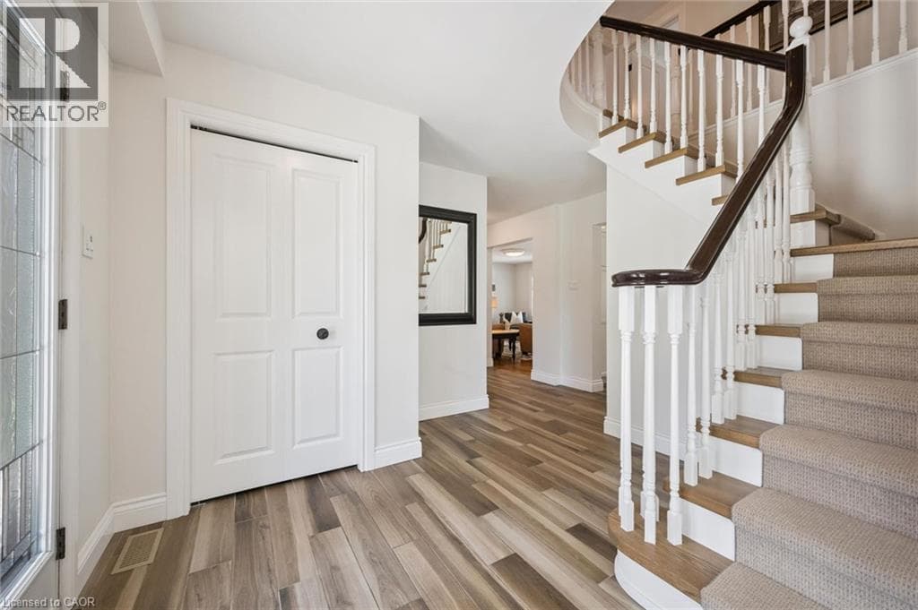 Detached for sale at 54 CORFIELD Drive, Idlewood, Kitchener, Ontario, photo 6