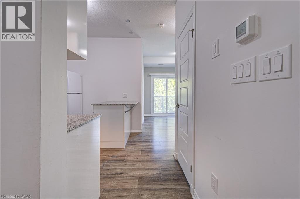 Townhouse for sale at 1430 HIGHLAND Road W Unit# B4, Highland West, Kitchener, Ontario, photo 4