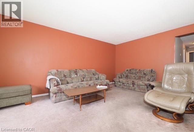 Detached for sale at 90 PEPPERWOOD Crescent, Chicopee, Kitchener, Ontario, photo 8