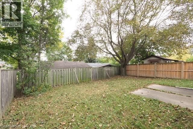 Detached for sale at 90 PEPPERWOOD Crescent, Chicopee, Kitchener, Ontario, photo 4