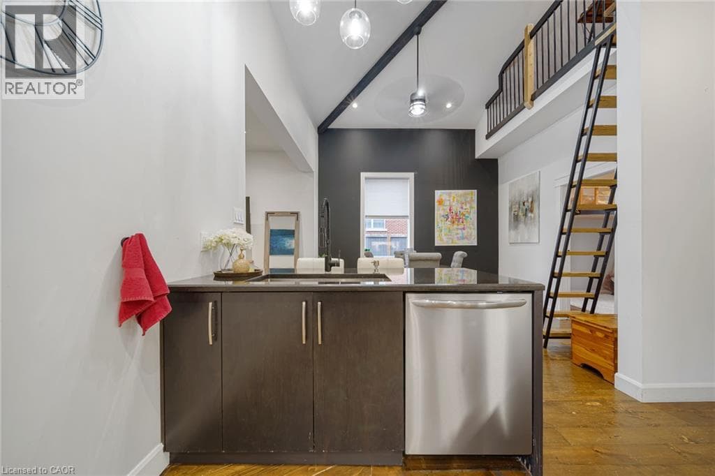 Detached for sale at 28 CAMBRIDGE Street, Downtown Galt, Cambridge, Ontario, photo 18