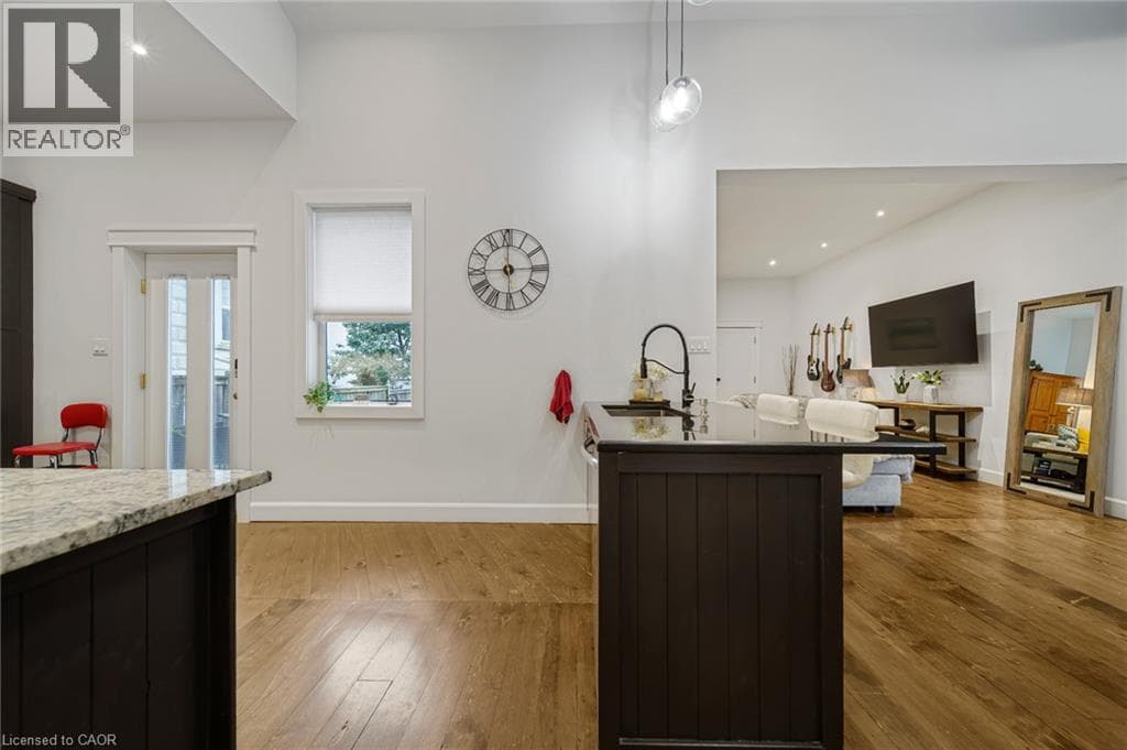 Detached for sale at 28 CAMBRIDGE Street, Downtown Galt, Cambridge, Ontario, photo 12