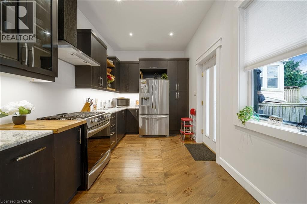 Detached for sale at 28 CAMBRIDGE Street, Downtown Galt, Cambridge, Ontario, photo 14