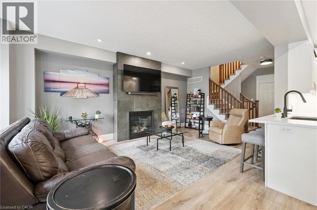 Townhouse for sale at 276 SIMS ESTATE Drive Unit# 9, Grand River South, Kitchener, Ontario, photo 11
