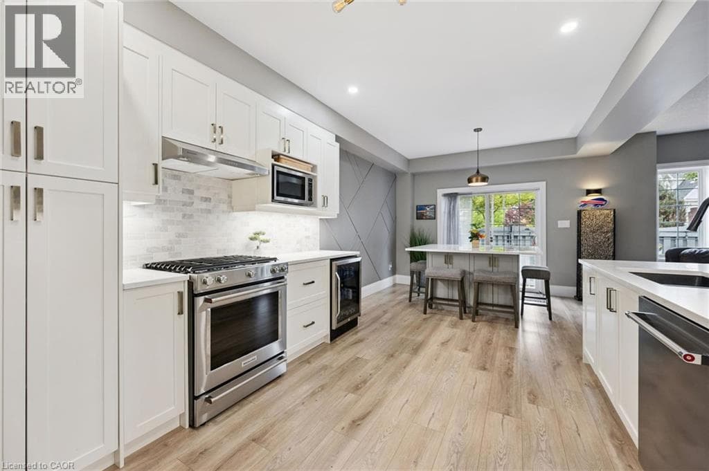 Townhouse for sale at 276 SIMS ESTATE Drive Unit# 9, Grand River South, Kitchener, Ontario, photo 6