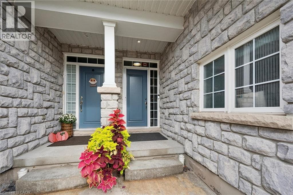 Townhouse for sale at 276 SIMS ESTATE Drive Unit# 9, Grand River South, Kitchener, Ontario, photo 4