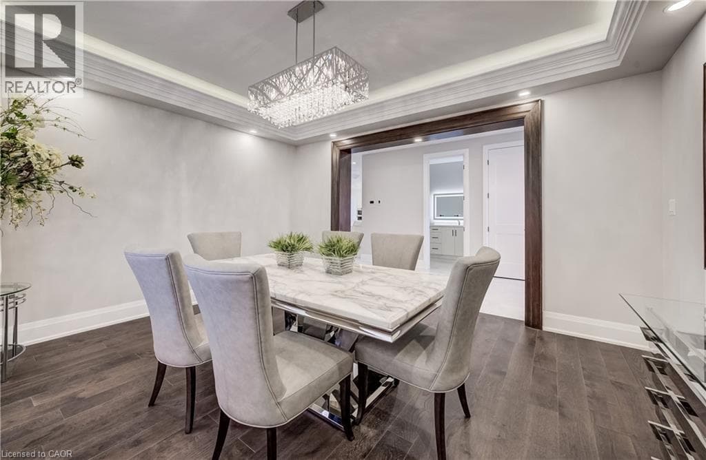 Detached for sale at 61 SCHWEITZER Street, Bridgeport East, Kitchener, Ontario, photo 9