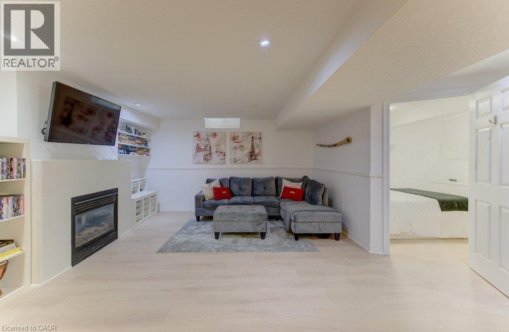 Detached for sale at 88 DECARO Crescent, Hillcrest, Cambridge, Ontario, photo 41