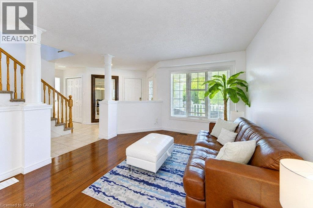 Detached for sale at 88 DECARO Crescent, Hillcrest, Cambridge, Ontario, photo 5