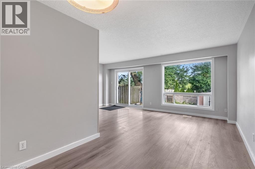 Townhouse for sale at 104 RALGREEN Crescent, Forest Hill, Kitchener, Ontario, photo 10