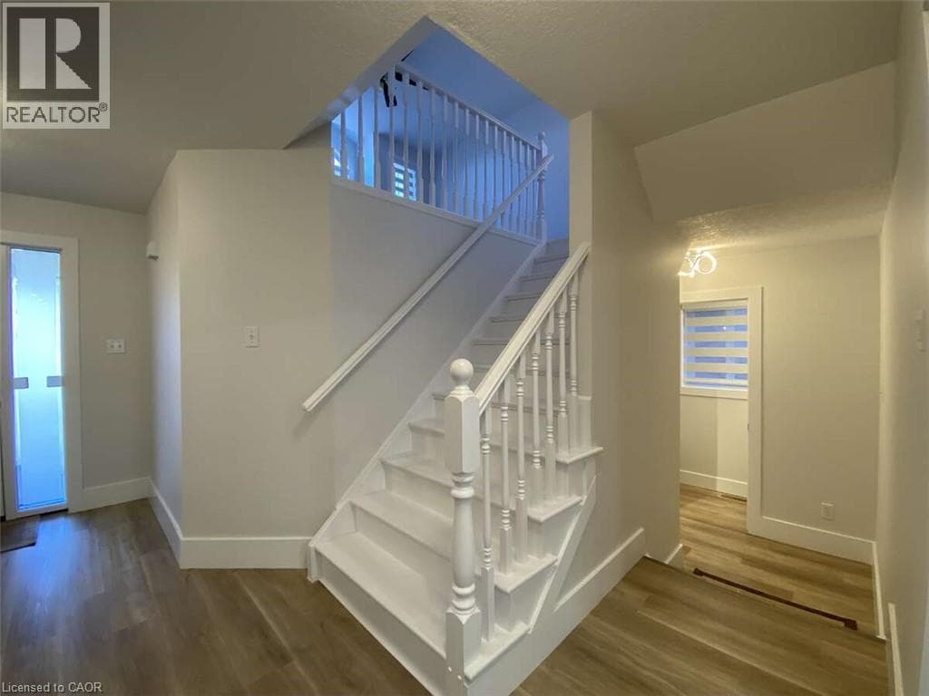 Detached for sale at 125 STEEPLERIDGE Street, Doon South, Kitchener, Ontario, photo 11