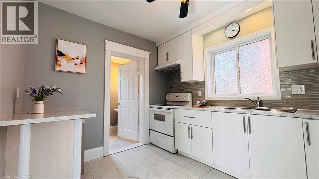 Detached for sale at 138 GLASGOW Street, Midtown, Kitchener, Ontario, photo 11