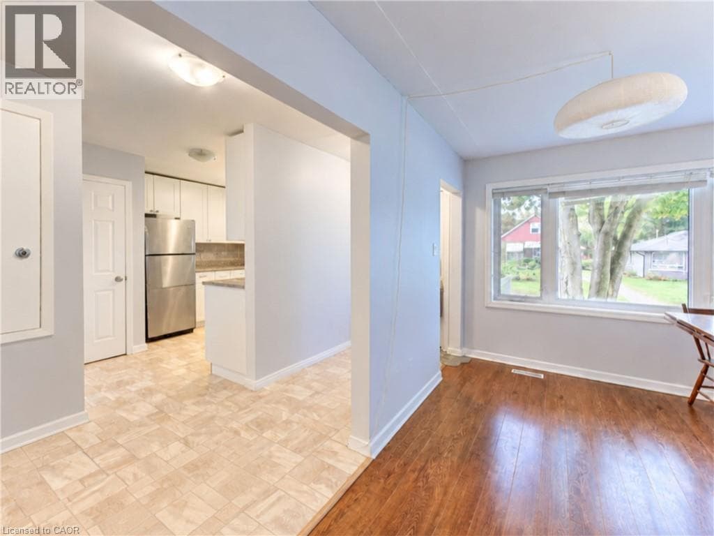 Detached for sale at 174 GLEN Road, St. Marys, Kitchener, Ontario, photo 5