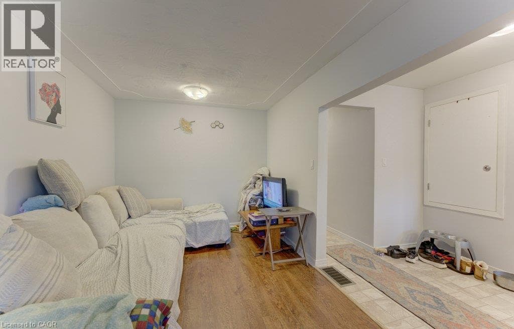 Detached for sale at 174 GLEN Road, St. Marys, Kitchener, Ontario, photo 6
