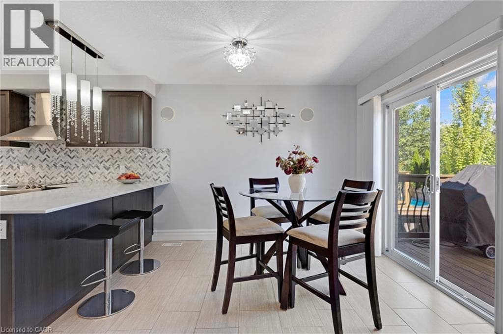 Detached for sale at 343 STEEPLERIDGE Street, Doon South, Kitchener, Ontario, photo 6