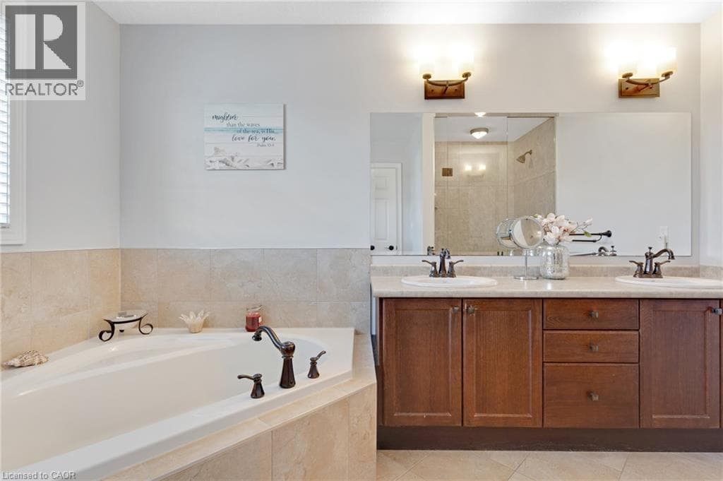 Detached for sale at 343 STEEPLERIDGE Street, Doon South, Kitchener, Ontario, photo 14