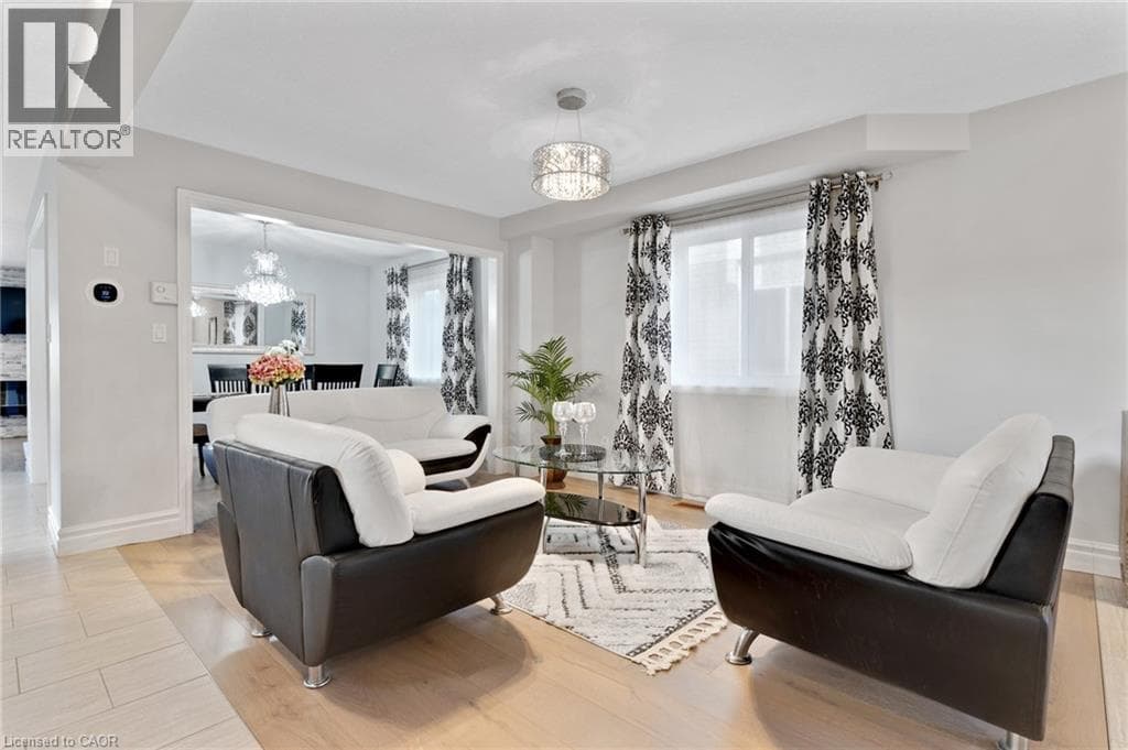Detached for sale at 343 STEEPLERIDGE Street, Doon South, Kitchener, Ontario, photo 2