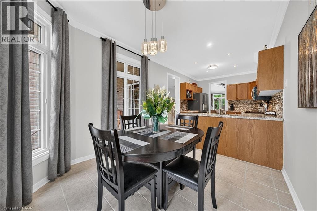 Townhouse for sale at 165 DOON MILLS Drive, Doon South, Kitchener, Ontario, photo 8