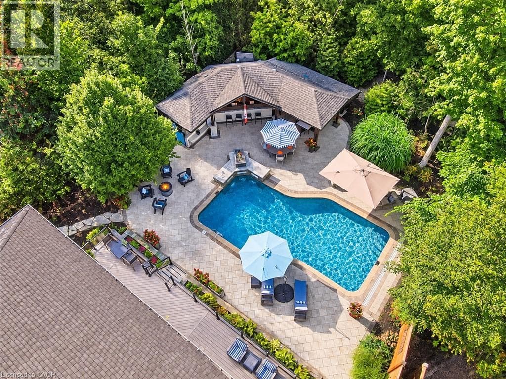 Detached for sale at 504 PLEASANT BAY Court, Eastbridge, Waterloo, Ontario, photo 3