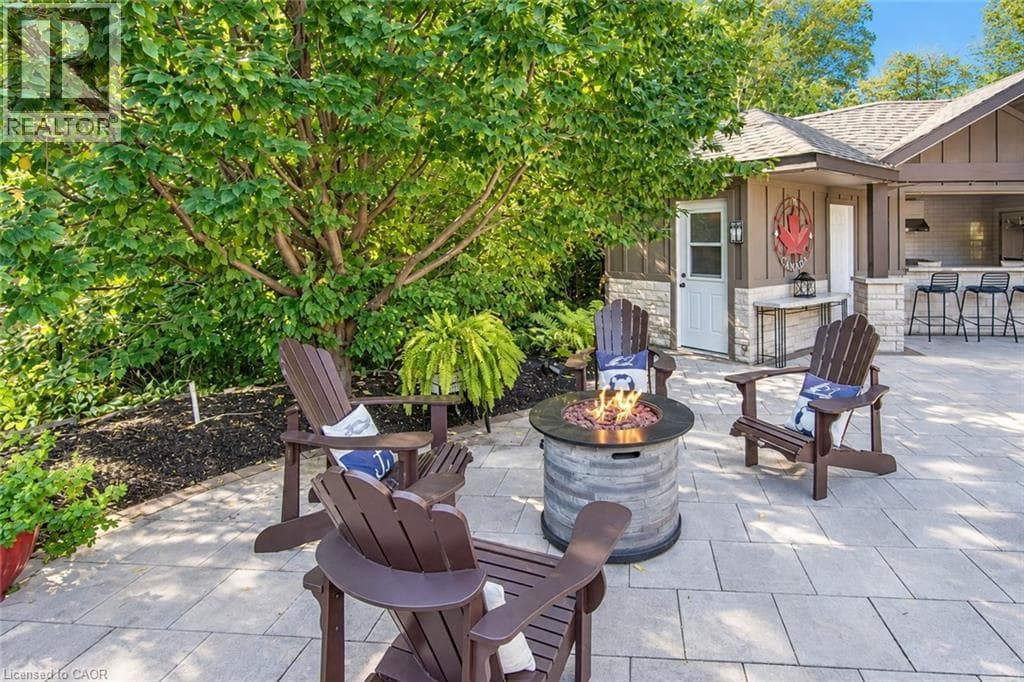 Detached for sale at 504 PLEASANT BAY Court, Eastbridge, Waterloo, Ontario, photo 9