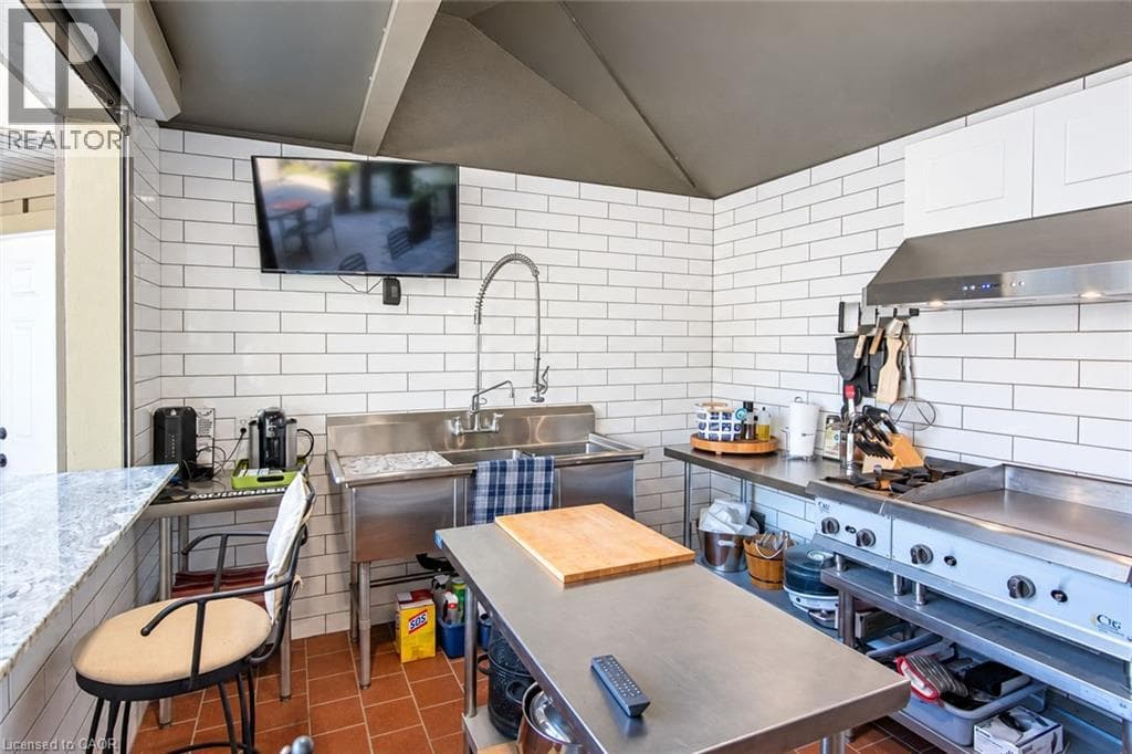 Detached for sale at 504 PLEASANT BAY Court, Eastbridge, Waterloo, Ontario, photo 11