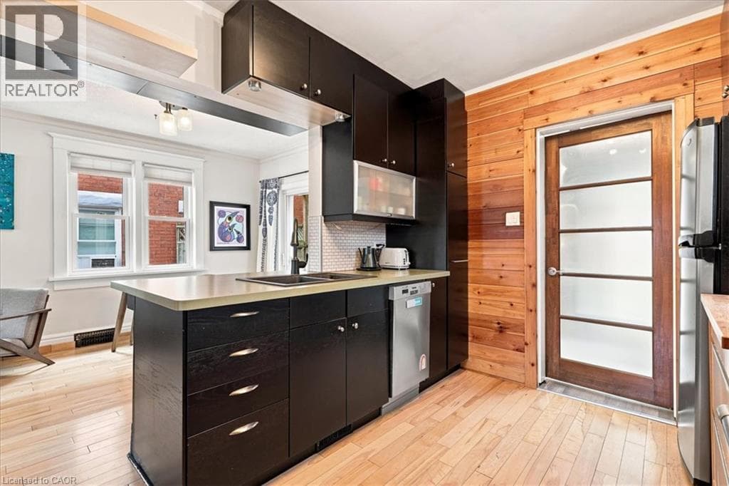 Detached for sale at 40 GUELPH Street, Mt. Hope Huron Park, Kitchener, Ontario, photo 9