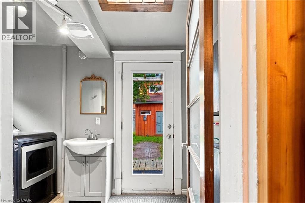 Detached for sale at 40 GUELPH Street, Mt. Hope Huron Park, Kitchener, Ontario, photo 15