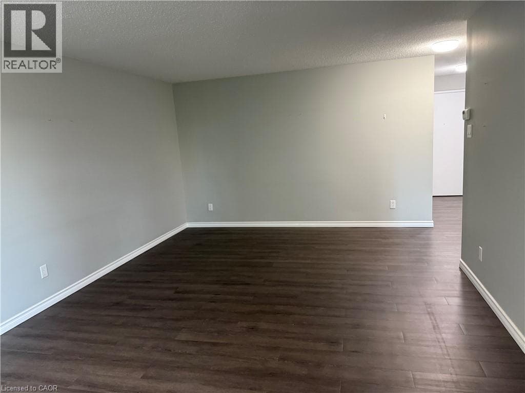 Apartment for sale at 20 ELLEN Street Unit# 404, Downtown Kitchener, Kitchener, Ontario, photo 7
