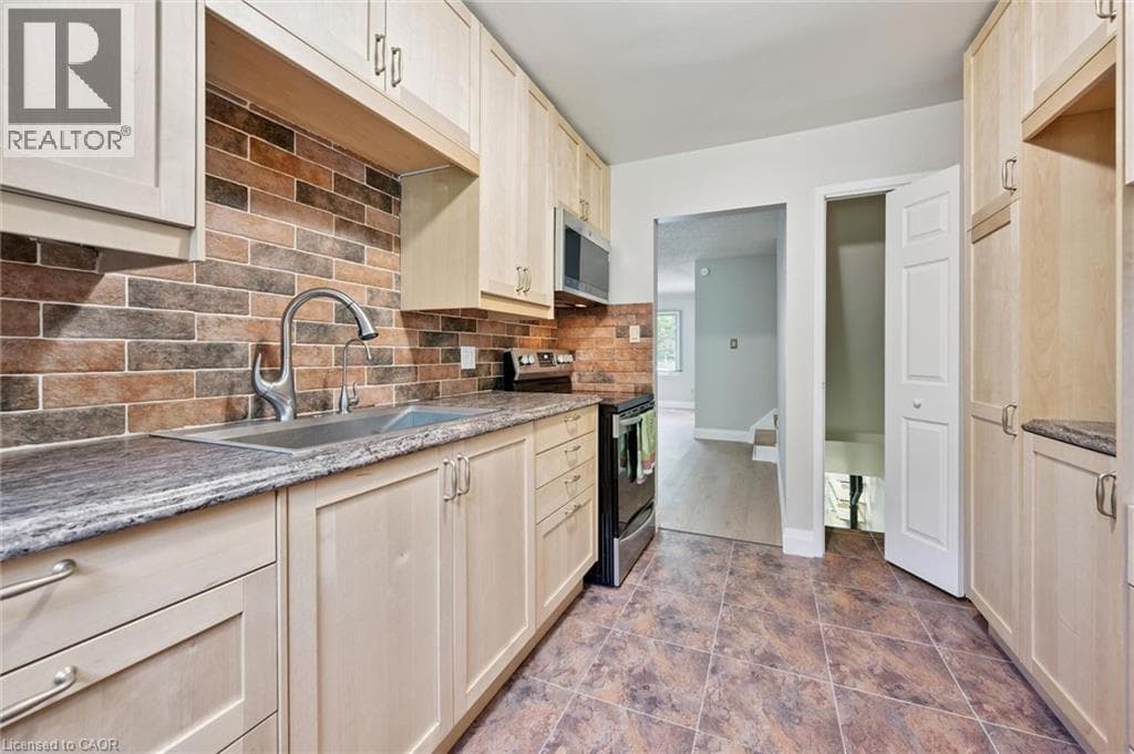 Townhouse for sale at 657 ALBERT Street Unit# B, Lakeshore South, Waterloo, Ontario, photo 12