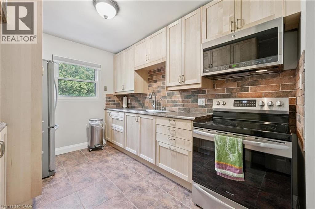 Townhouse for sale at 657 ALBERT Street Unit# B, Lakeshore South, Waterloo, Ontario, photo 11