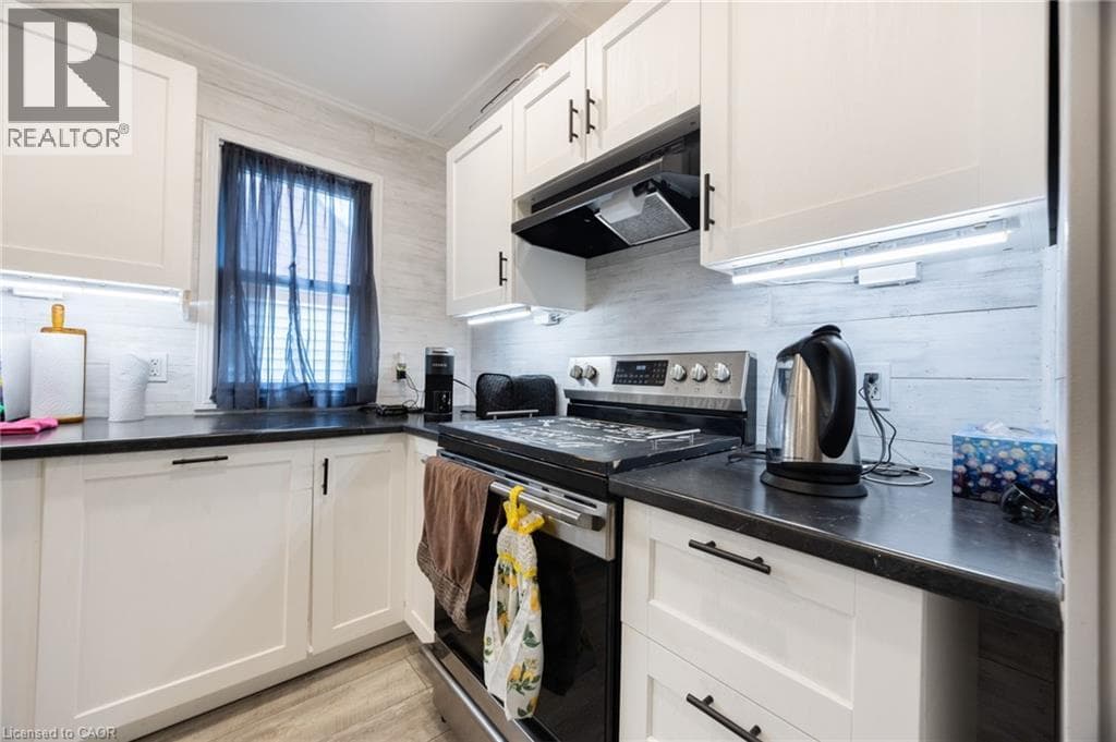 Detached for sale at 102 STEWART Avenue, Glenview, Cambridge, Ontario, photo 13