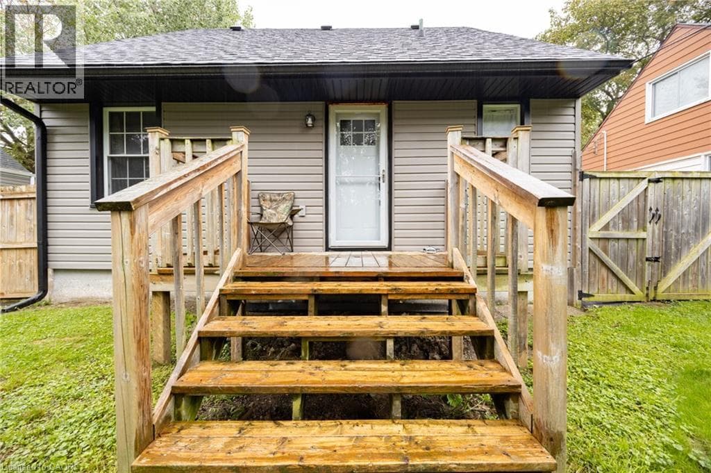 Detached for sale at 102 STEWART Avenue, Glenview, Cambridge, Ontario, photo 5