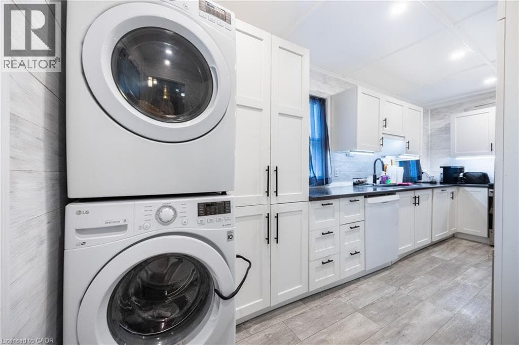 Detached for sale at 102 STEWART Avenue, Glenview, Cambridge, Ontario, photo 9