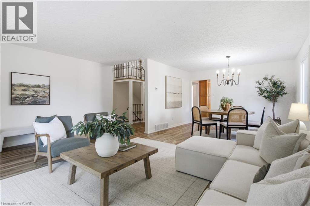 Detached for sale at 22 RIPLEY Crescent, Forest Heights, Kitchener, Ontario, photo 11