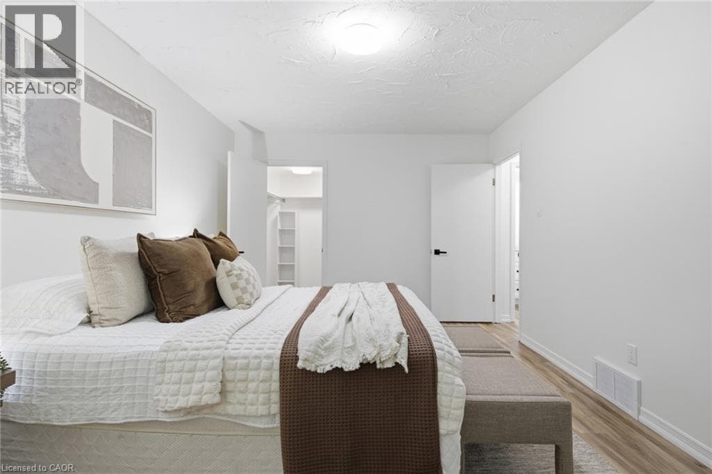 Detached for sale at 22 RIPLEY Crescent, Forest Heights, Kitchener, Ontario, photo 22