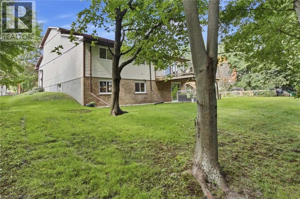 Detached for sale at 22 RIPLEY Crescent, Forest Heights, Kitchener, Ontario, photo 44