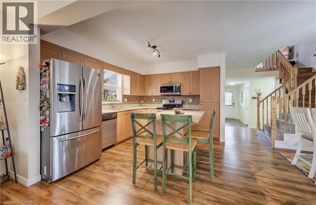 Detached for sale at 521 SNOWDROP Court, Laurentian West, Kitchener, Ontario, photo 11
