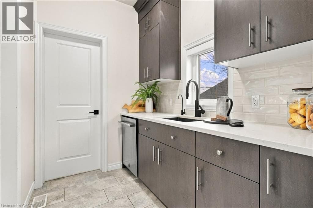 Detached for sale at 905 BROADACRE Place, Huron Park, Kitchener, Ontario, photo 10