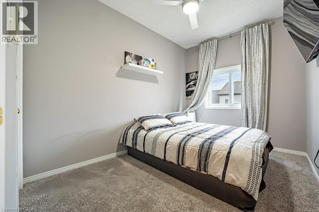 Townhouse for sale at 41 MADELEINE Street, Huron Park, Kitchener, Ontario, photo 18