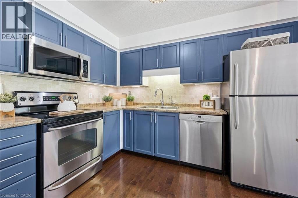Townhouse for sale at 308 PARKVALE Drive, Huron Park, Kitchener, Ontario, photo 17
